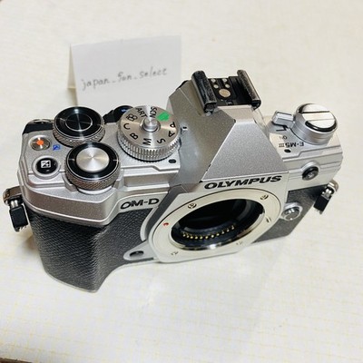 Olympus OM-D E-M5 Mark III Silver Mirrorless Digital Camera Body MFT Micro Exc++