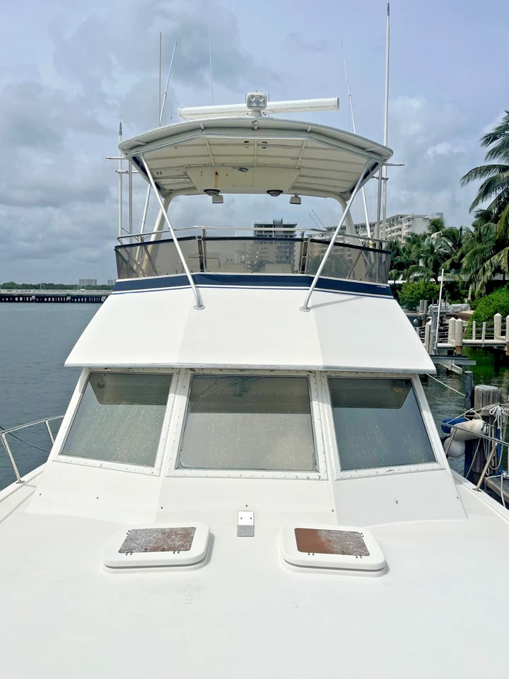 1985 Hatteras 45 Convertible Twin Detroit Diesel NO RESERVE - Image 4 of 4