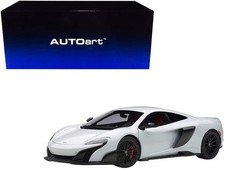 1/18 Mclaren 675LT Silica White – Autoart Diecast Model Car