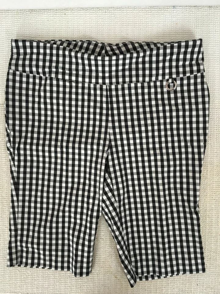 Pantalones Cortos Rafaella Mujer Talla 6 Negro Blanco Cuadros Tire Medio Sin Bolsillos Foto 3 de 4