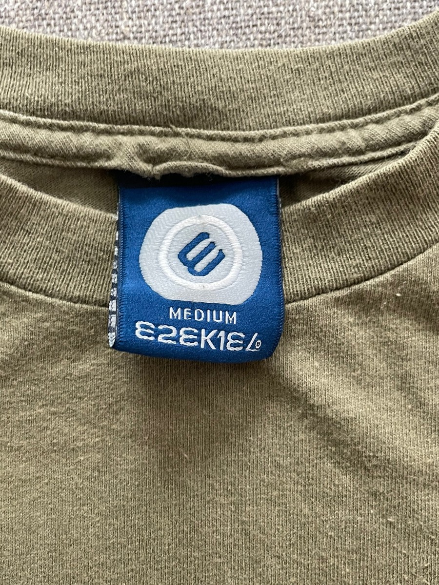 Vintage Ezekiel Limited Edition T Shirt Size M Skateboarding