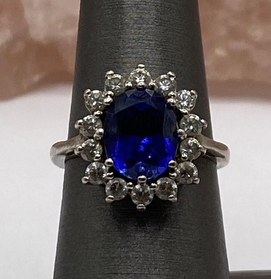 Metal Masters Women's Sterling Silver Kate Middleton 3Ct. Engagement Ring  Sapphire Blue Cubic Zirconia - Walmart.com