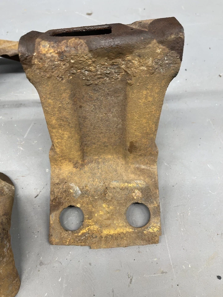 Chevy Chevelle 1971 1972 parachoques trasero montaje soportes soporte Malibu Foto 4 de 4