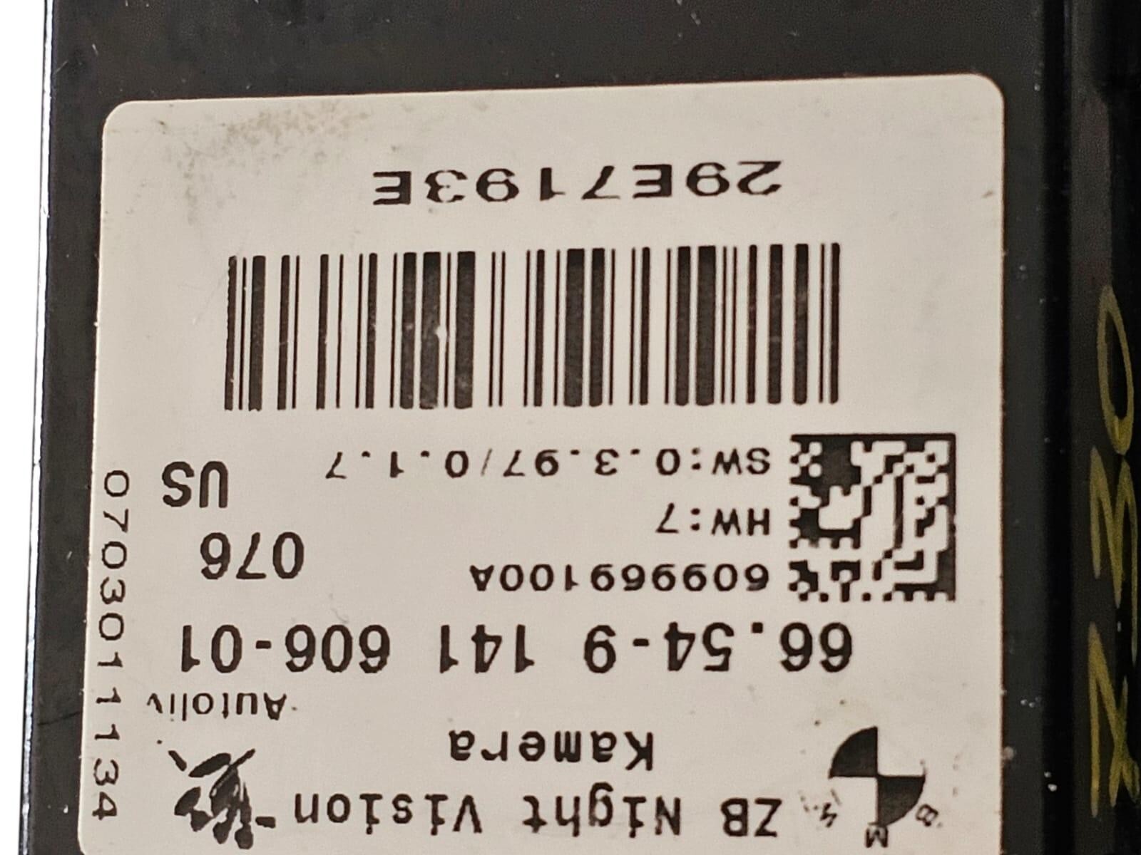 Foto 5 di 9