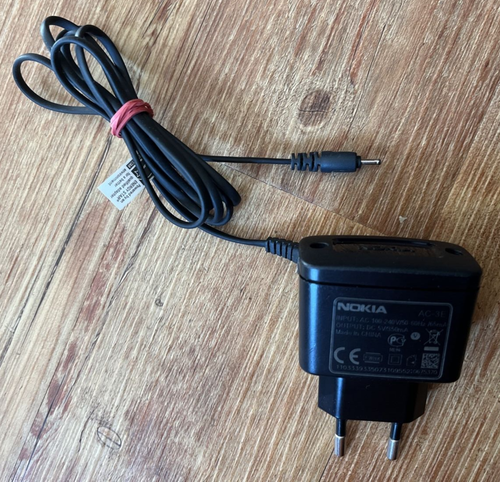 Original NOKIA Netzteil AC-3E /Input 100-240V /50-60Hz /65mA /Output 5V ...