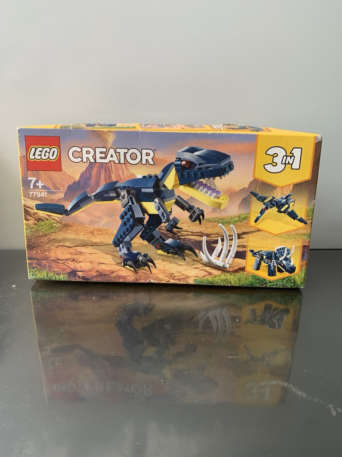 LEGO CREATOR: Mighty Dinosaurs (77941)