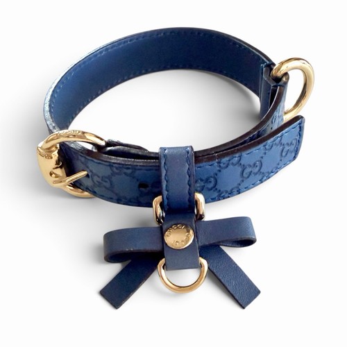 Gucci GG Leather Dog Collar 24-28cm Size M Heart Charm Navy blue W/Box Unused MC