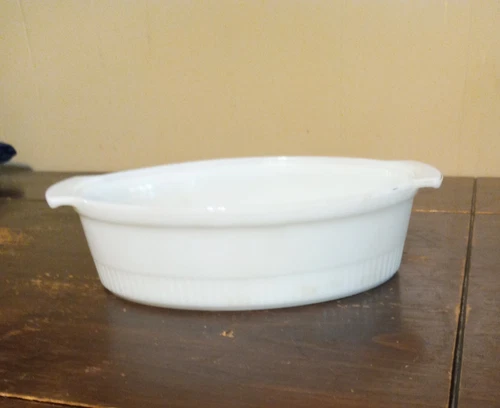 Vtg ANCHOR HOCKING WHITE MILK GLASS FIRE KING 3 QT. CASSEROLE DISH No Lid #3