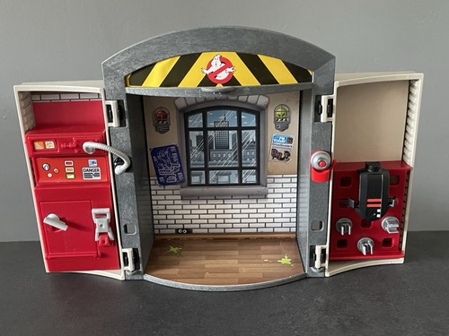 Playmobil Ghostbusters Playbox Caserma dei Pompieri Slimer con Set Unità di Contenimento 70318 - Foto 5 di 11