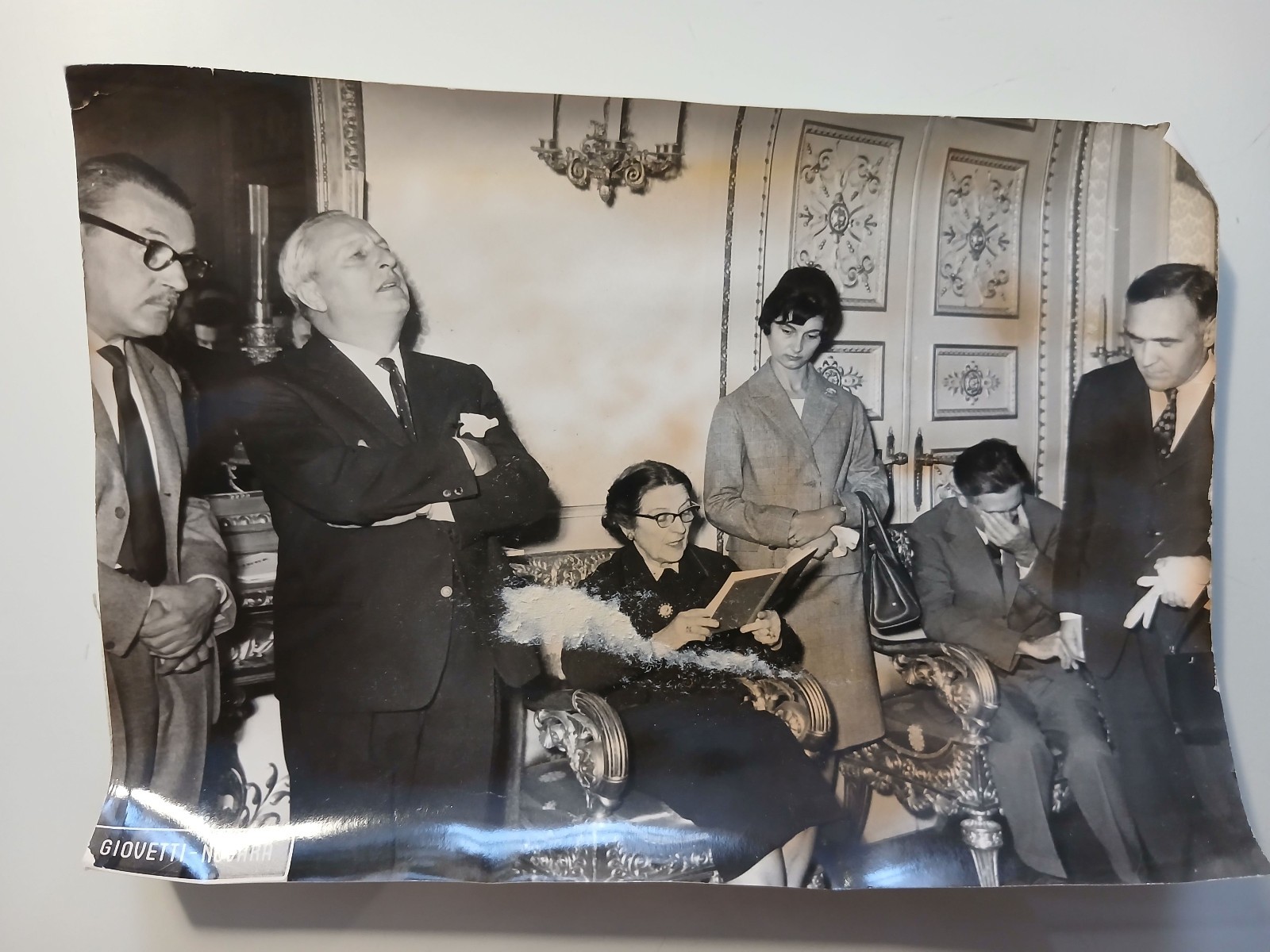Fotografia di Renato Giovetti ritraente la scrittrice Pina Ballario, Novara