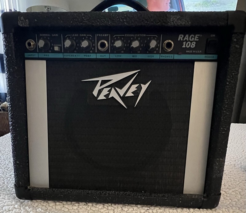 Peavey Rage 108 12W Solid State 2-Channel 1x8" Combo Amp 4 Ohm