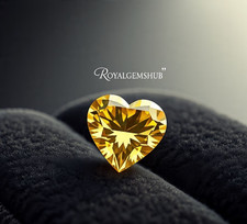 Diamante 1 Ct AAA+ Naturale Certificato Taglio Cuore Colore Giallo Grado D VVS1