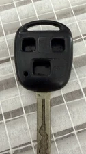 Lexus 3-button remote head key fob HYQ1512V - 4C ES/GS/IS 300 /GS/LS SHELL/COVER