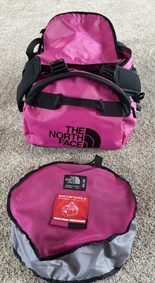 The North Face Base Camp Duffel Bag M Pink/Black w Adjustable Backpack Straps