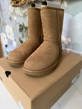 NIB UGG Classic Short II Boot Women Chestnut Leather Suede Shearling Sz 7