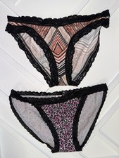 Vintage Victorias Secret XS String Bikini Panties Multicolor Set Of 2 Nwot