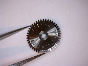 ROLEX 10-1/2 H / ROLEX 700,ROLEX 710.RATCHET WHEEL.GENUINE PART.. | eBay