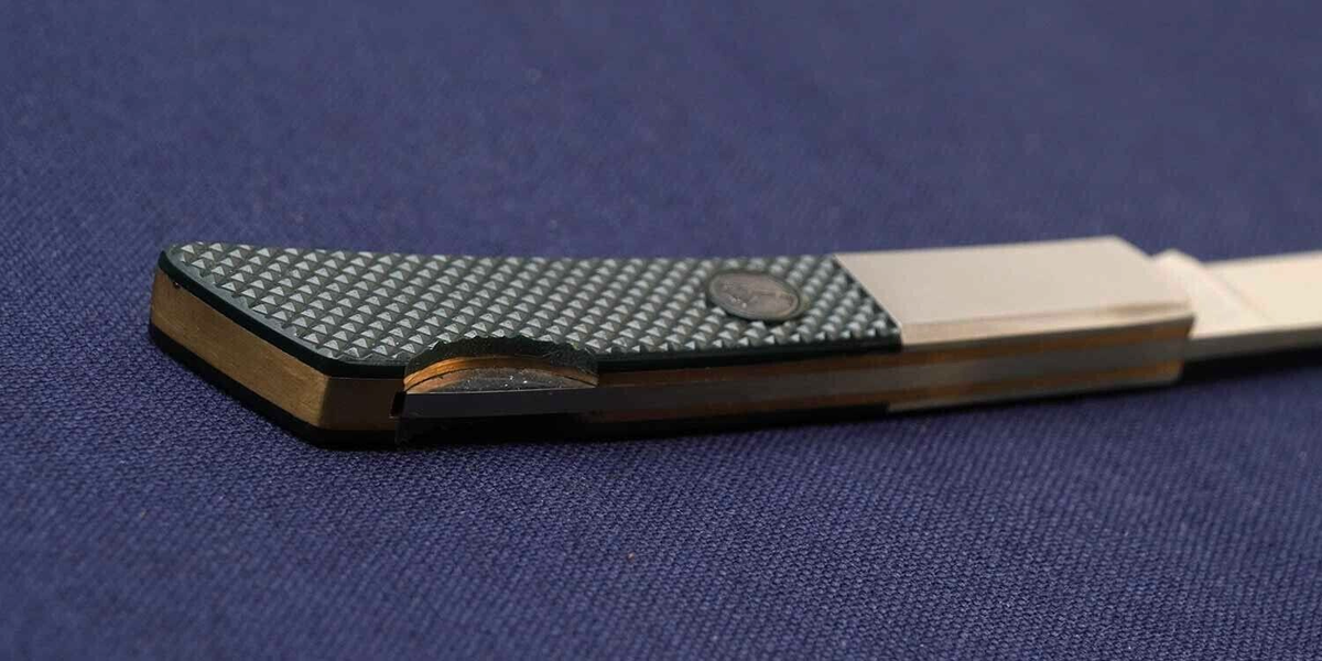 GERBER Silver Knight 300A ABS Checkered silver paper No.1 GERBER Silver Knight 300A ABS Checkered silver paper No.1