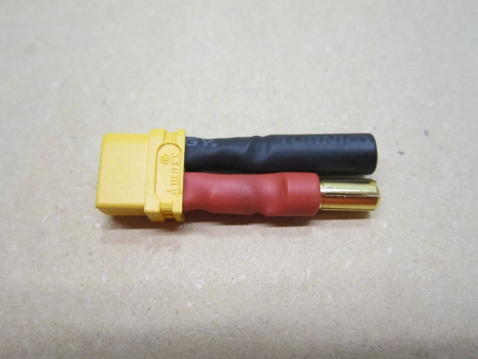 XT60 ACTUALIZADO HEMBRA A CONECTOR BALA DE 5,5 MM ADAPTADOR DE BATERÍA AMASS 12AWG RC Foto 2 de 2
