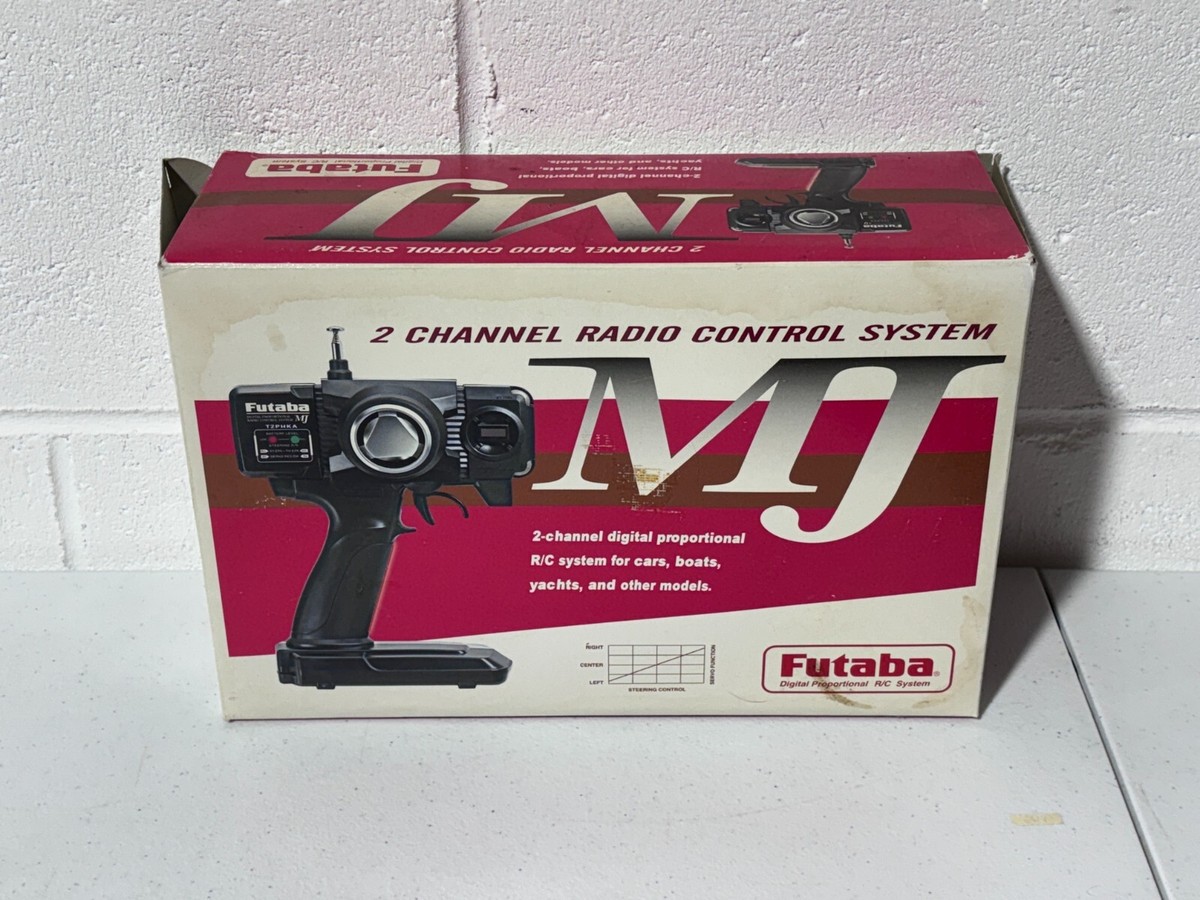 Futaba 2PHKA-AM Vintage Magnum Junior Radio Tx/Rx Ch 83 75.850 NEW