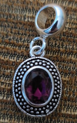 DaVinci Charm New Without Tags Item C5