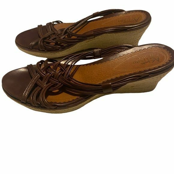 Clarks Sandals  Women's Brown Aristan Collection … - image 2