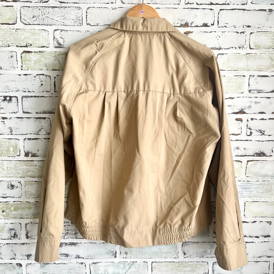 Vintage Izod Lacoste Tan Casual Zip Up Jacket Size Medium 20x27 - Image 2 of 4