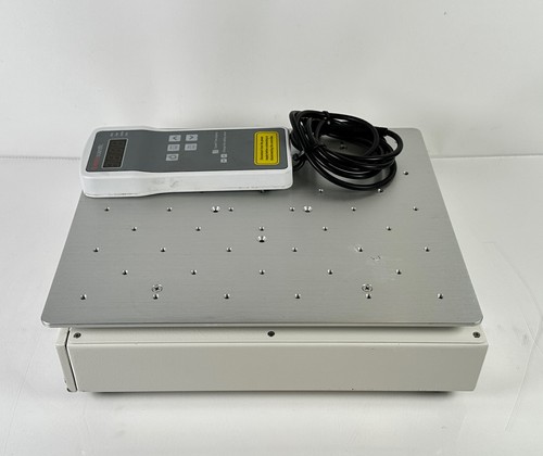 Thermo Scientific MaxQ 2000 CO2 Plus Digital Shaker Model 88881101 - Picture 4 of 16