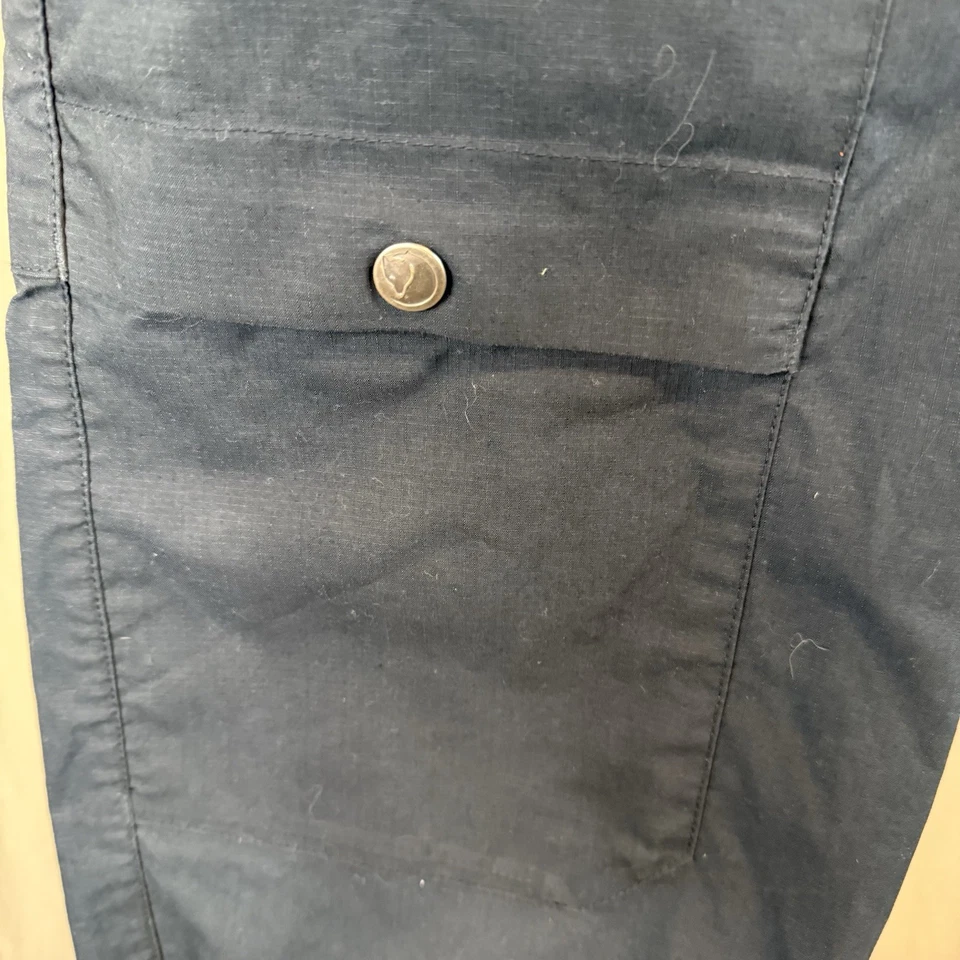 Fjallraven Vardag Lite 海军蓝长裤,欧盟 44 长,美国 30-31 英寸 - 30 英寸内缝 — 第 3/4 张图片