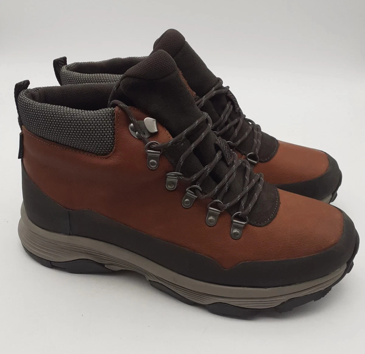 M&S Men's Shoes Brown Genuine Leather Waterproof Lace Up Walking Boots New
Opens in a new window or