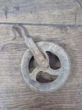 Ancienne Poulie En Métal