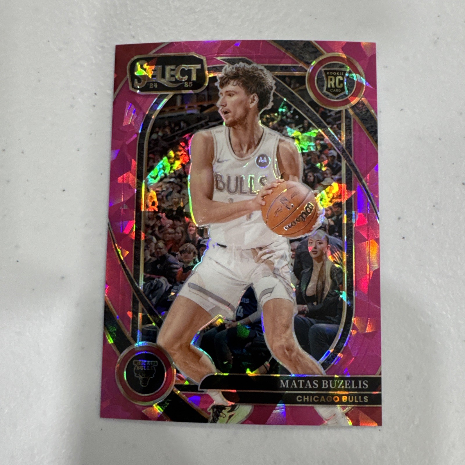 2024-25 Select Matas Buzelis Courtside Pink Ice /99 RC