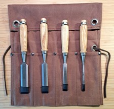 Stechbeitel Set (6,12,18,24) mit Wickeltasche
