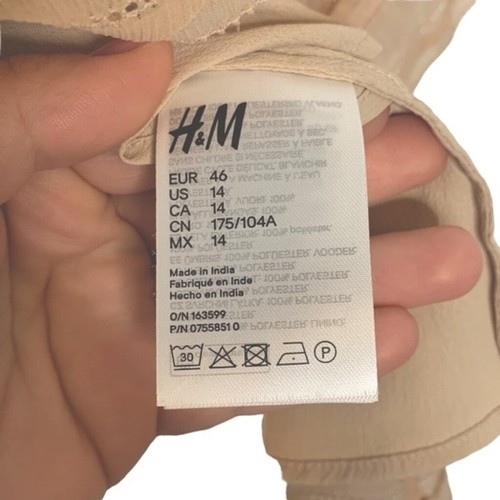 H&M Cami-Bluse nude rosa ärmellos Spaghettiträger feminin transparent Rüschen Gr. 14 - Bild 8 von 10