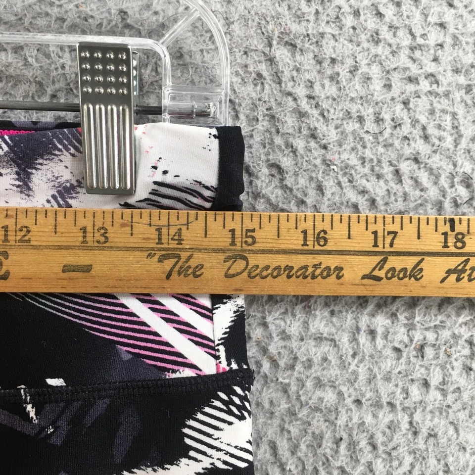 Calvin Klein Biker Shorts Womens L (Actual 30X9) Multicolor Geometric Pattern - Image 4 of 4