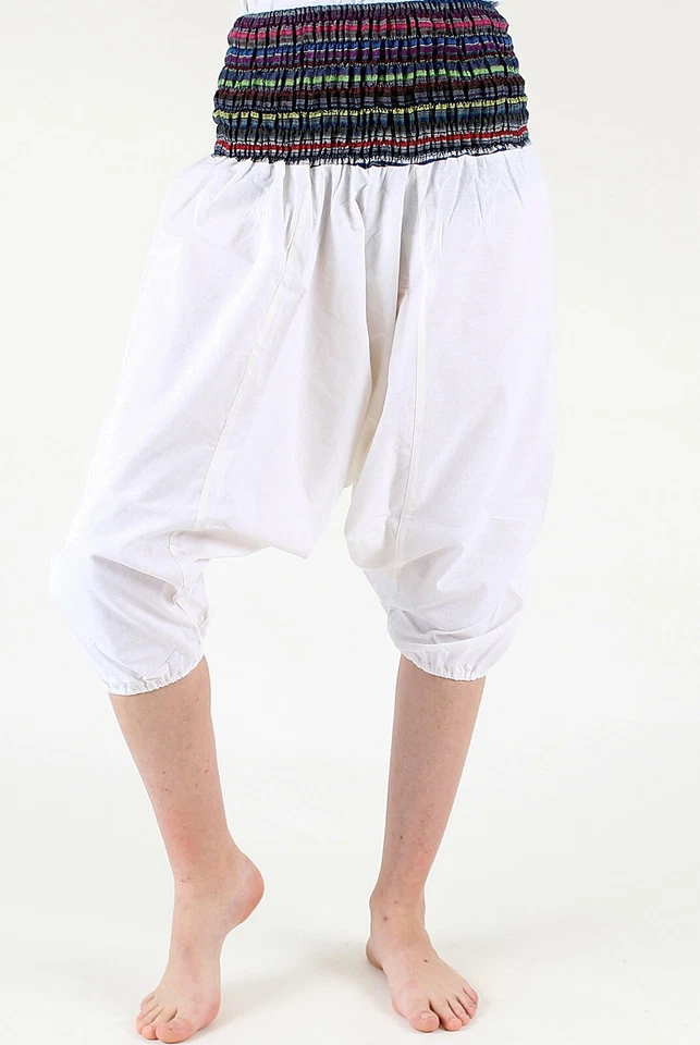 Kurze Haremshose Einheitsgröße in 6 Farben Pumphose Goa Pluderhose Handarbeit - Bild 1 von 1