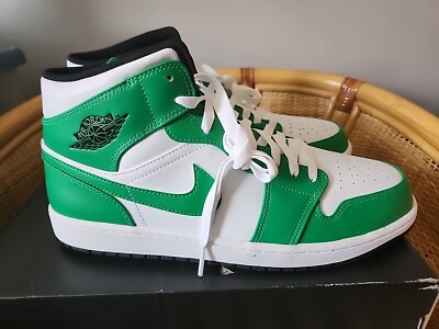 Nike Air Jordan 1 Mid Shoes Lucky Green White Black DQ8426  display picture 3
