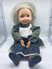 Bambola Furga Nonna Bella vintage anni 80. Altezza 38 cm seduta. Rara.