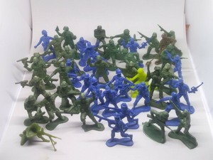blue toy soldiers