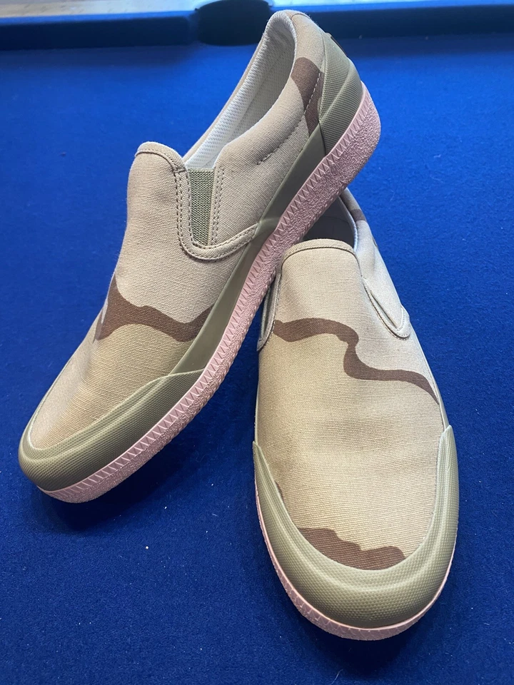 Zapatilla deportiva Hunter Plimsoll para mujer talla 9 rosa desierto camuflaje usada Foto 2 de 4