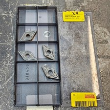 Qty 4 Sandvik DNMG 150408-PM DNMG432-PM 4415 Grade Carbide Inserts
