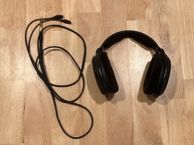 Sennheiser HD 600 Over the Ear Headphones - Black