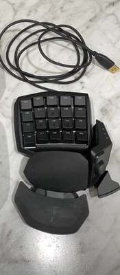 Razer RZ07-01440100-R3U1 Orbweaver Chroma Adjustable  Mechanical Gaming Keypad