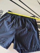 GapFit Dry Men's Athletic Shorts Black Drawstring Elastic Waist Zippered Pocket