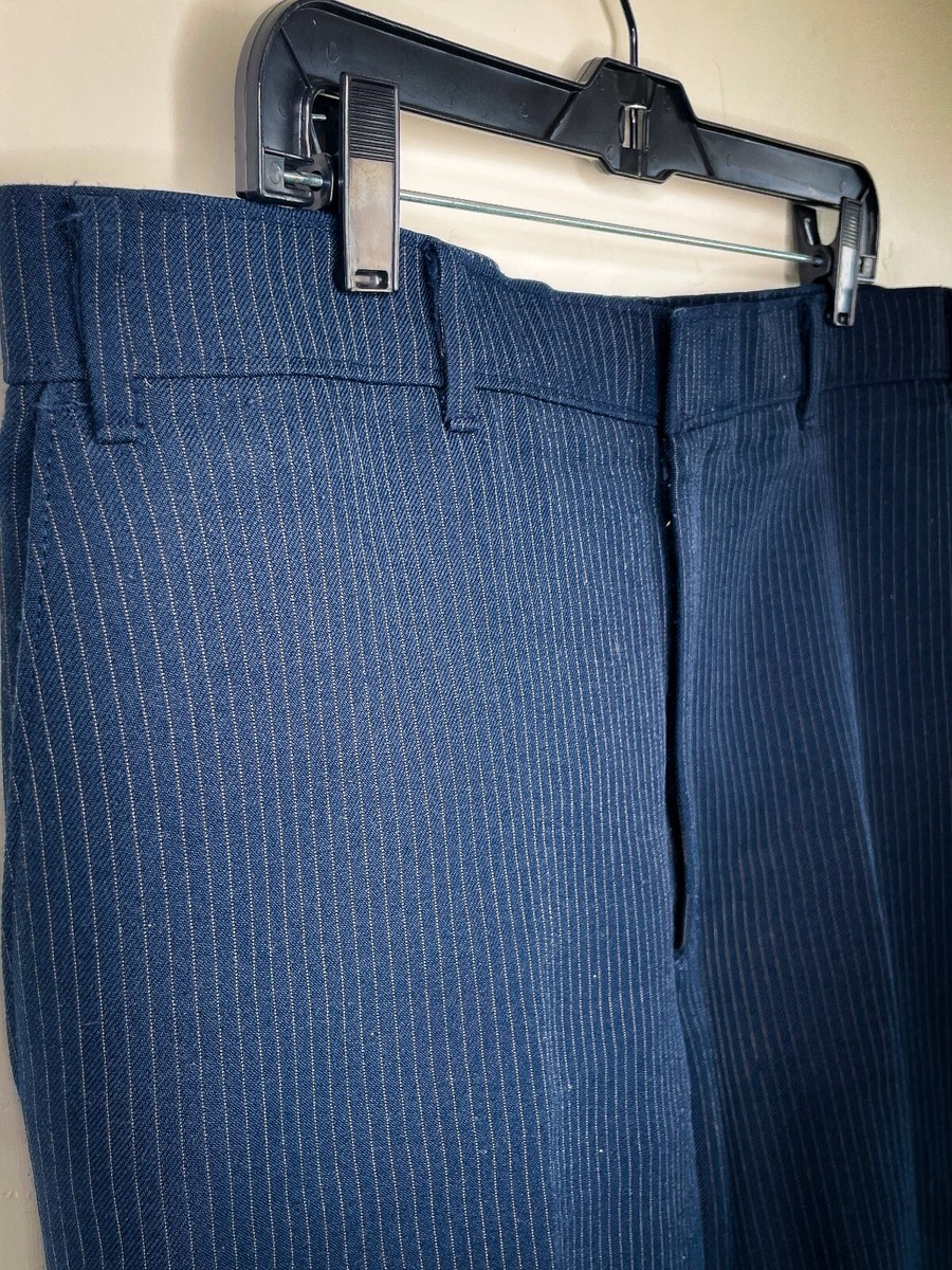 Levi's Action Slacks Pants Mens 41 x 34 Navy Blue Rare Pin Levi's Action Slacks Pants Mens 41 x 34 Navy Blue Rare Pin