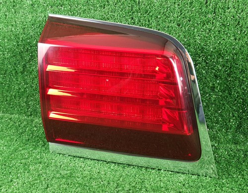 Lexus LX570 2008-2011 Links Tor Fahrer Seite Innere LED Licht OEM Gebraucht - Bild 17 von 20