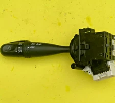 2003-2008 TOYOTA MATRIX HEADLIGHT TURN SIGNAL SWITCH CONTROL OEM 173744