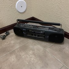 Vintage Sony CFS-W404 Portable Stereo Double Cassette Boombox Radio READ