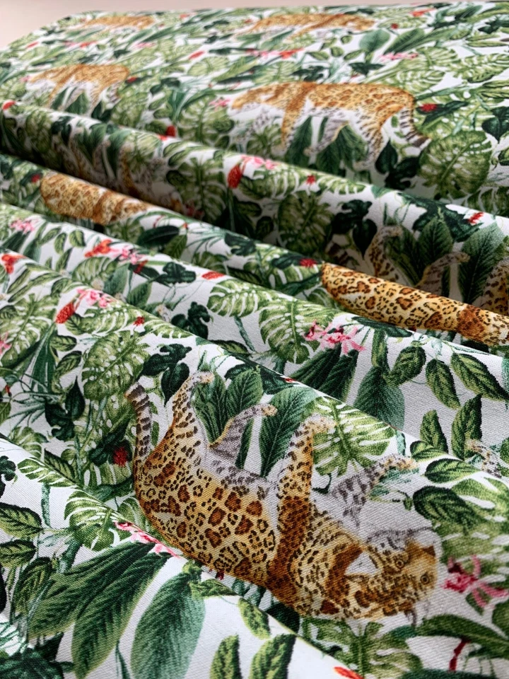 Stoff Meterware Baumwollstoff Patchwork 50 cm Tiger Dschungel Blumen auf Weiß - Bild 3 von 4