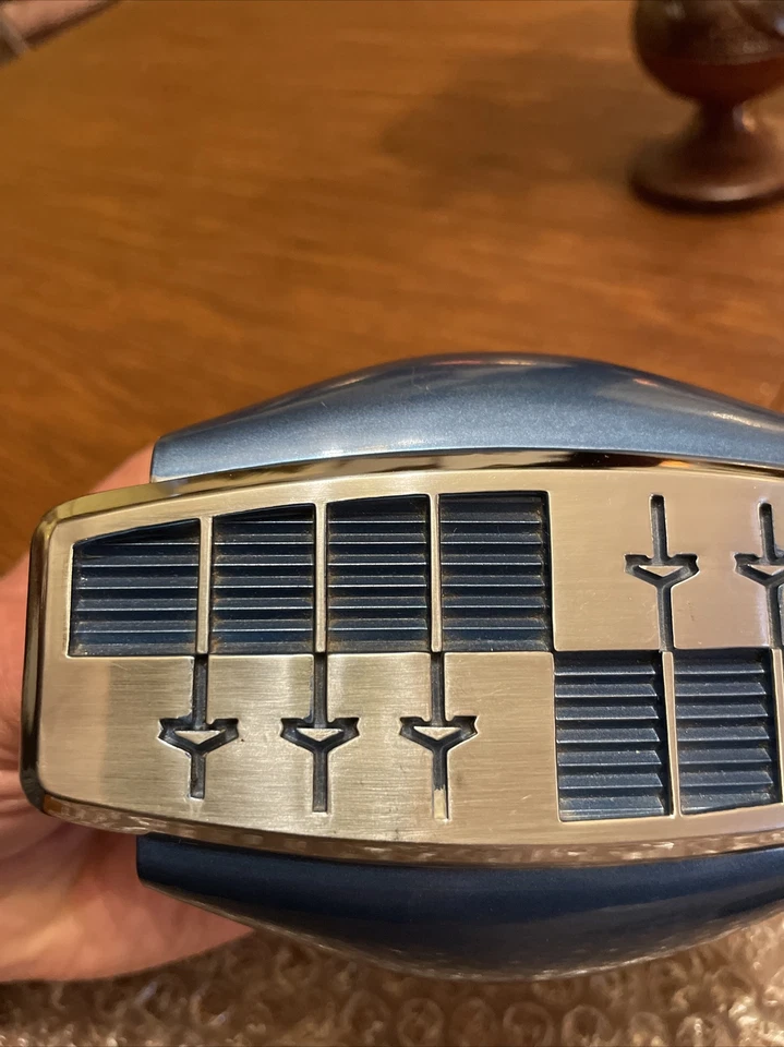 Nuevo de Lote Antiguo Chevrolet 1959-1960 Botón de Bocina GM 3755680 Biscayne Brookwood Elcamino 59-60 Foto 3 de 4